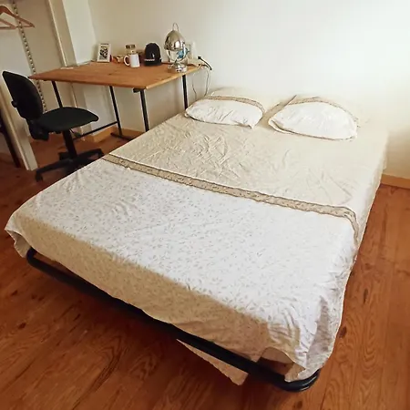 Bobby's Beds ホームステイ Les Ponts-de-Cé